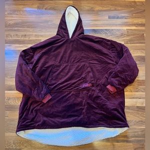 THE COMFY Original Blanket Hoodie Burgundy